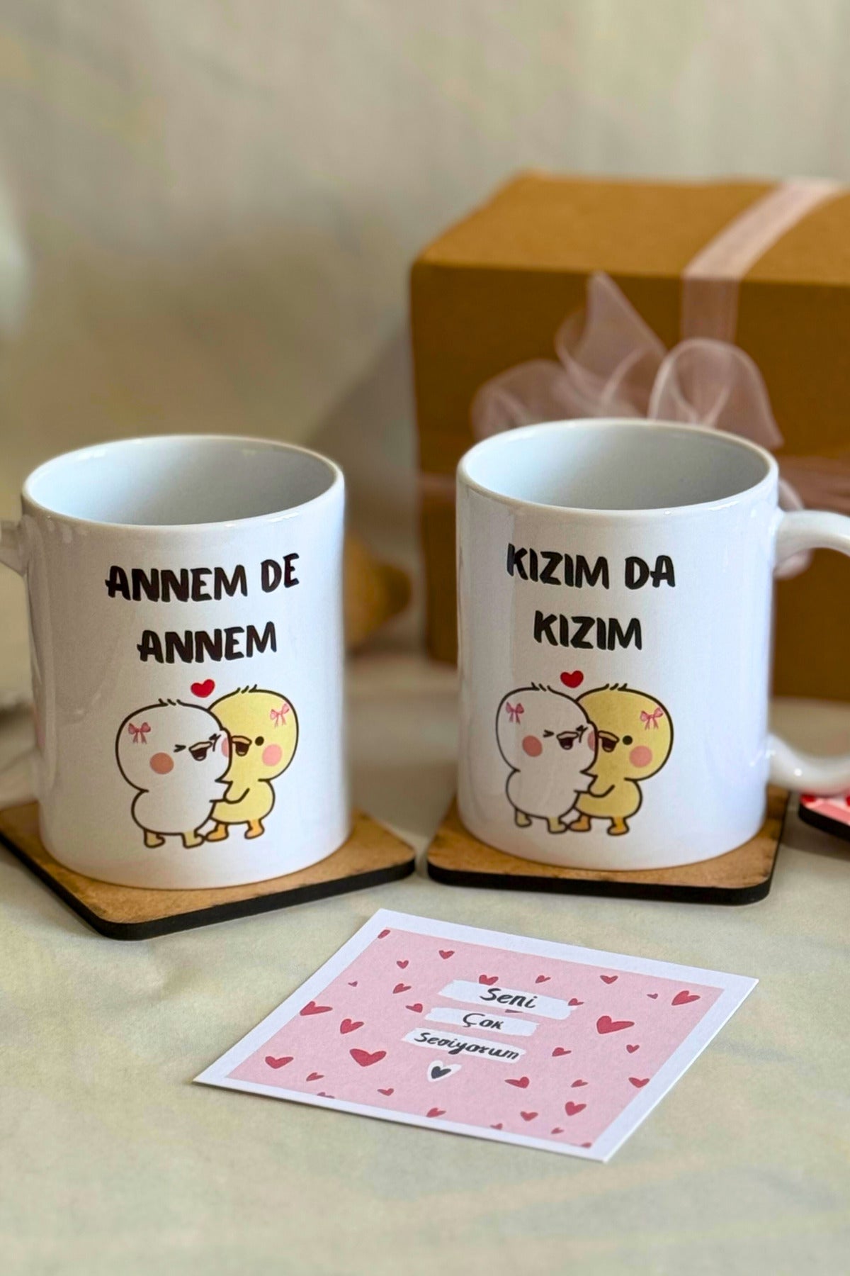 Anne Kız Aşkını Anlatan Kupa – Anneler Günü & Doğum Günü Hediyesi 💕