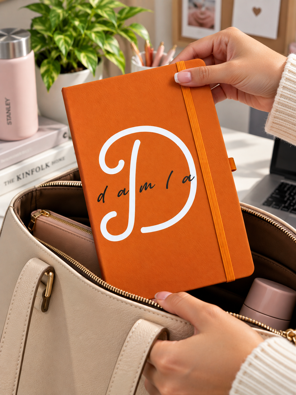 Kişiye Özel İsimli Termo Deri Defter 📔 Harf Tasarımlı Lastikli Çizgili Ajanda | İsme Özel Hediyelik Defter 🎁